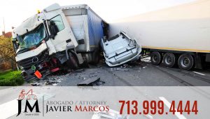 Accidente de camion | Abogado Javier Marcos | 713.999.4444