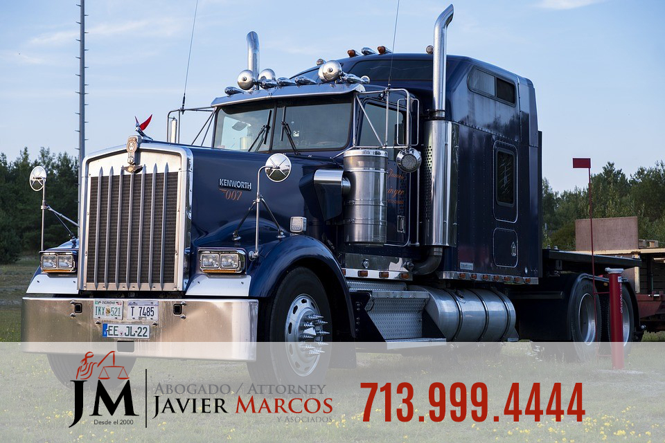 Vehiculos comerciales | Abogado Javier Marcos | 713.999.4444