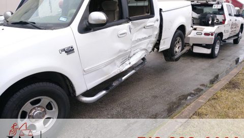 Visita el doctor despues de un accidente | Abogado Javier Marcos | 713.999.4444