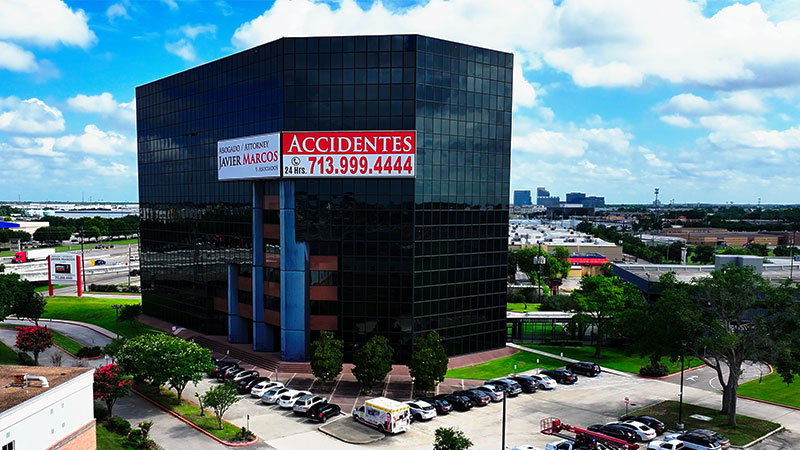 10700 North Freeway Location for Abogado Javier Marcos